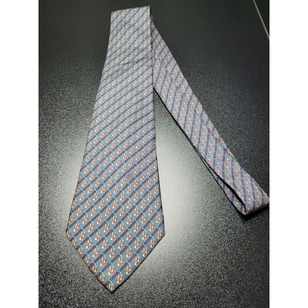 Gucci Men's Necktie Blue Geometric Stirrup 100% Silk 3.5" x 58" Excellent - Picture 8 of 9